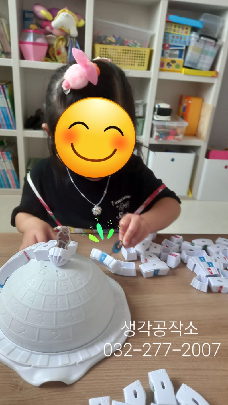 시원한 이글루 게임으로 집중력 UP! 🧊 "조심조심~ 와르르!" 웃음 터지는 특별한 시간 활동 사진 1