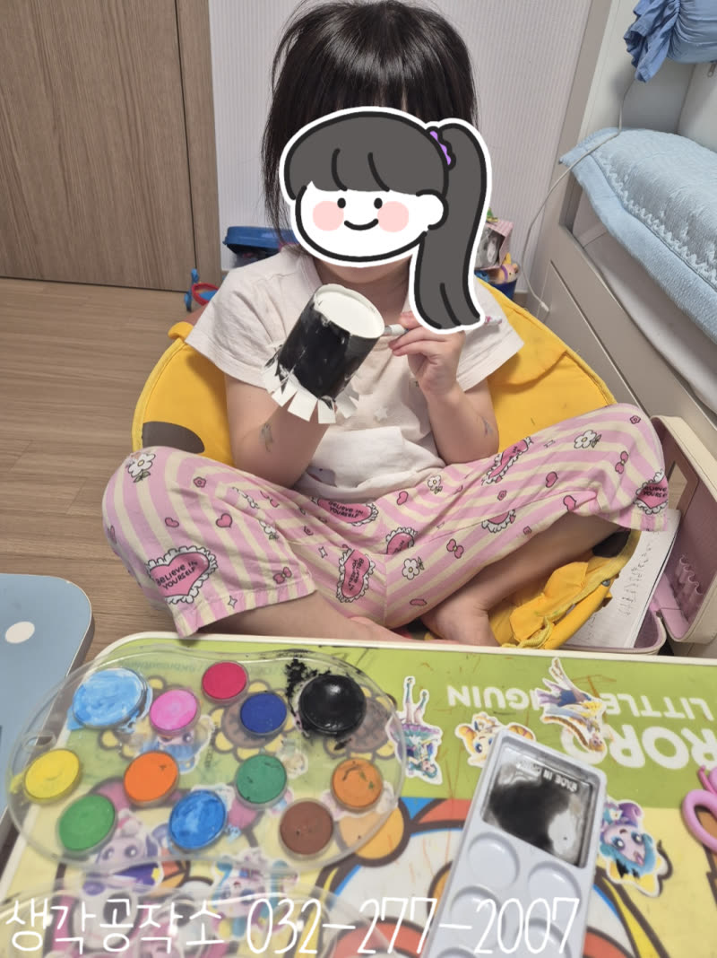 찰칵! 내가 만든 카메라로 추억을 찍어요 📸 날씨 좋은 날 인생네컷 만들기 🎞️ 활동 사진 2